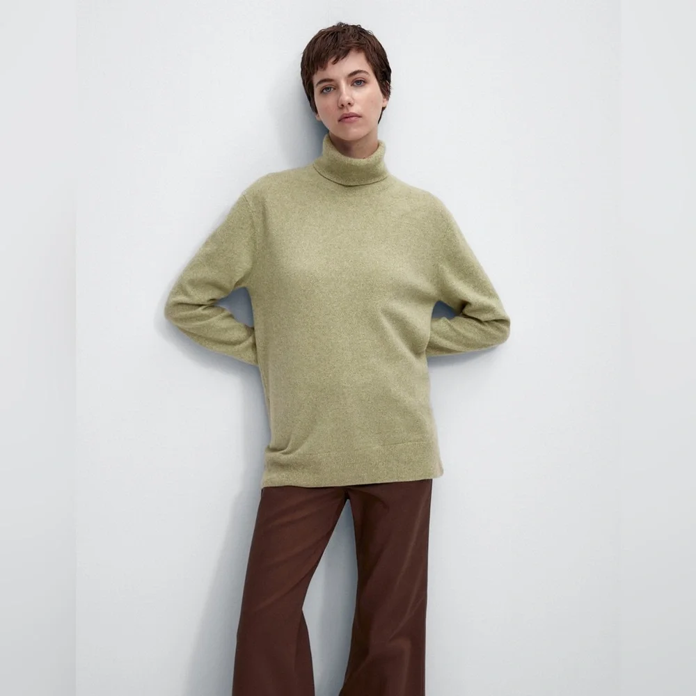 Wool/cashmere turtleneck - Picture 3 of 5